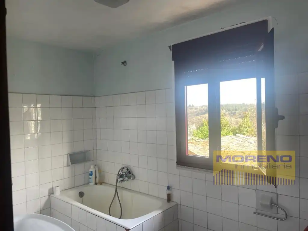 Baño de Finca rústica en venta en O Incio 