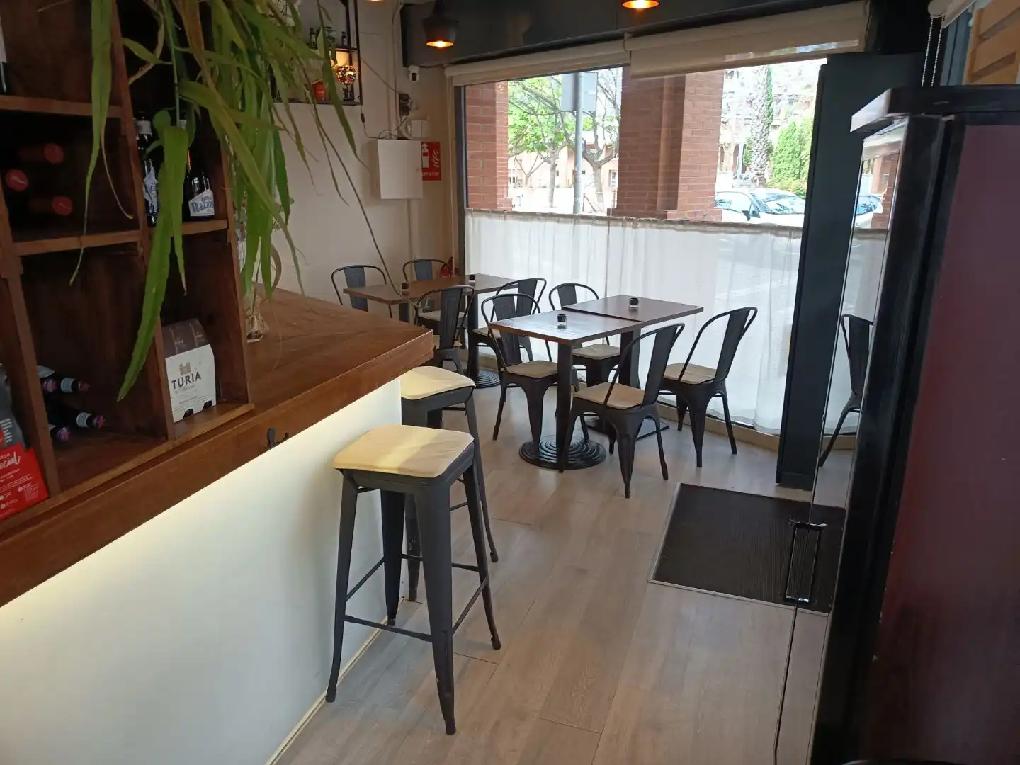 Commercial properties for sale in Vilassar de Mar  with Air Conditioner, Heating and Parquet flooring