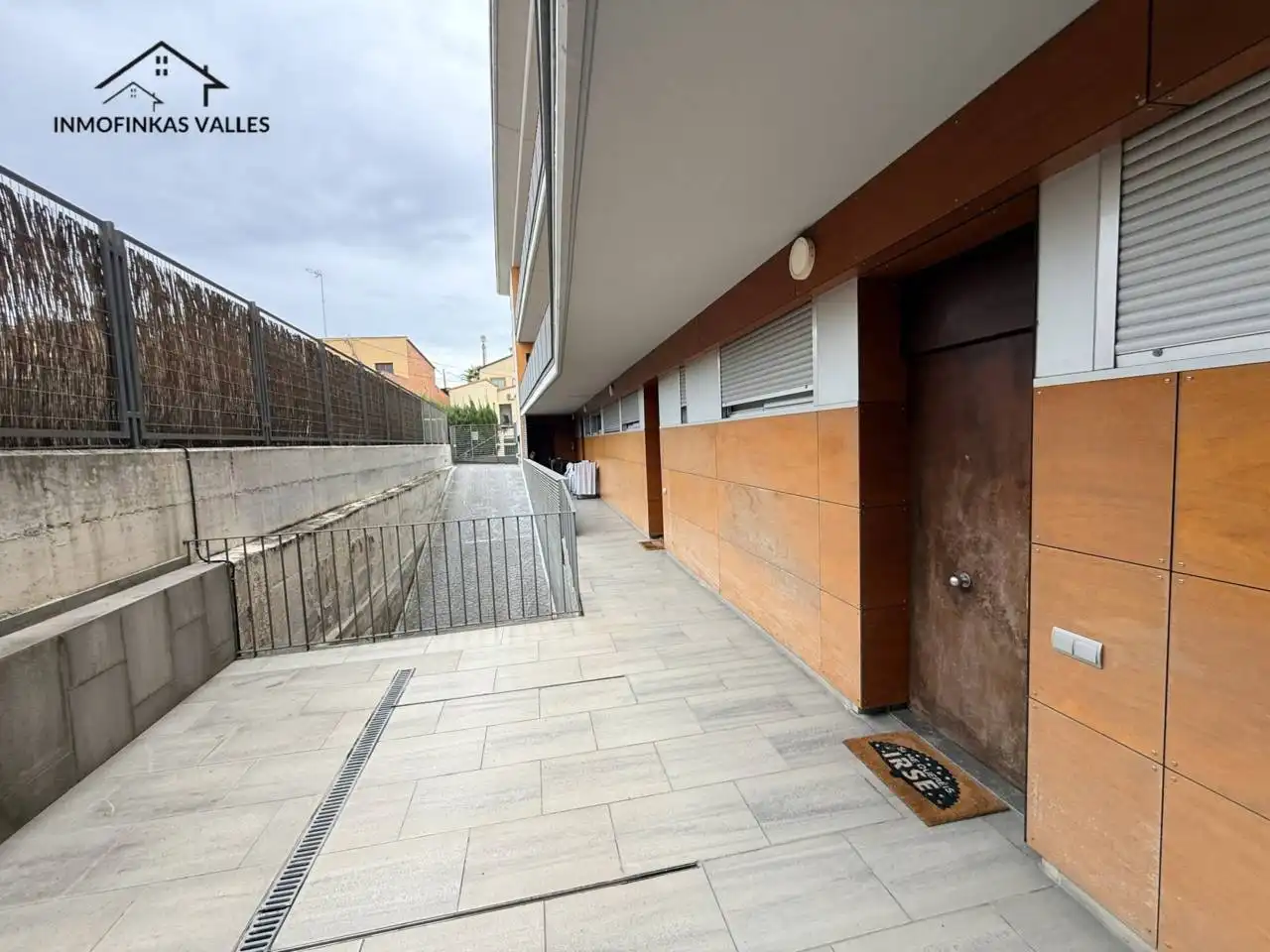 Appartamento con terrazza in vendita a Avenida Montserrat