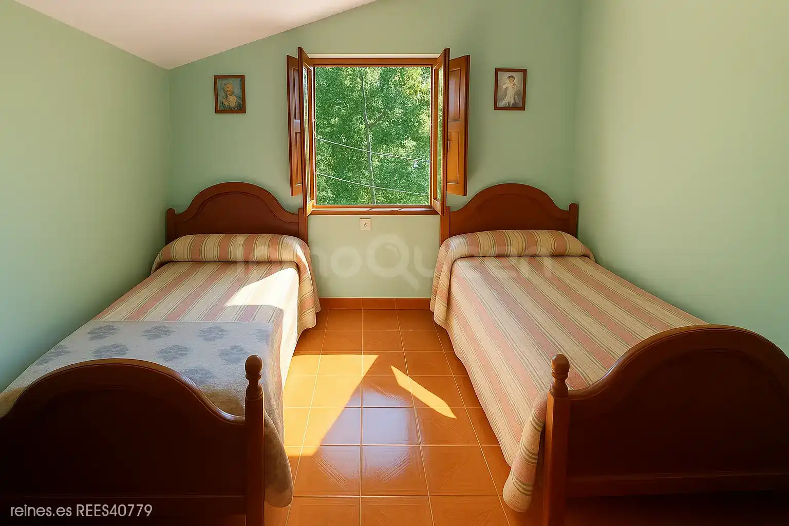 Habitación de Casa o chalet en venta en Cabrales con Terraza y Amueblado