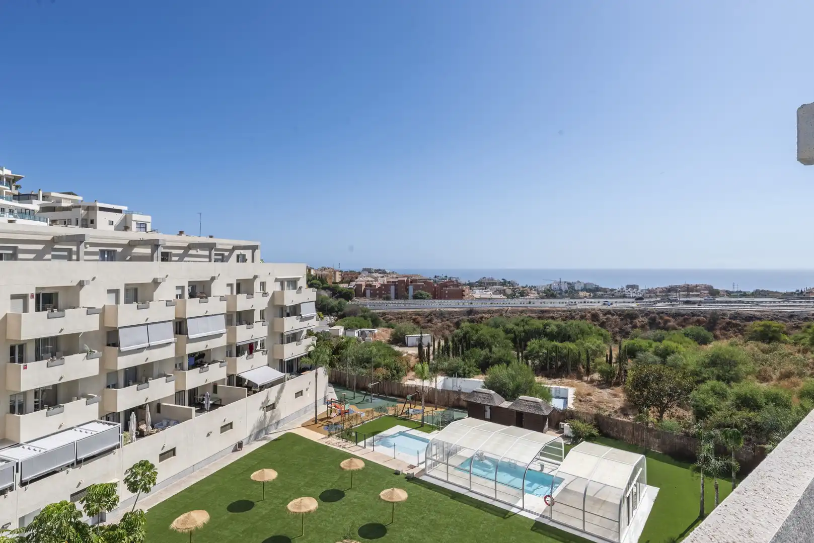 Ático con piscina en venta en Riviera del Sol, imagen 38