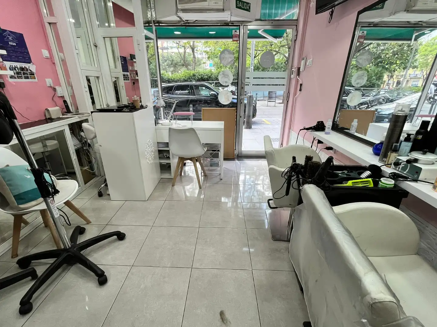 Business premises for transfer in Sant Andreu, imagen 11