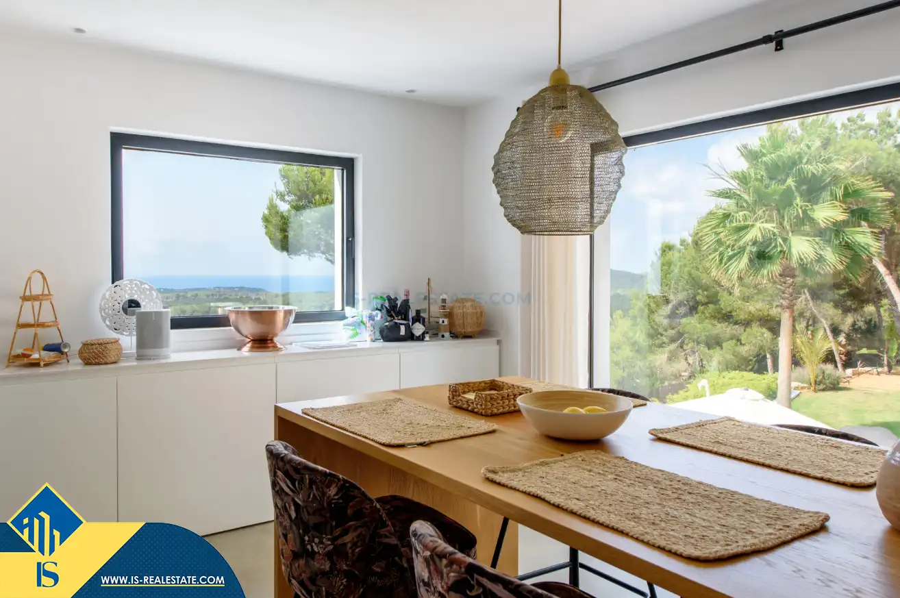 Comedor de Casa o chalet en venta en Sant Josep de sa Talaia con Aire acondicionado, Calefacción y Jardín privado