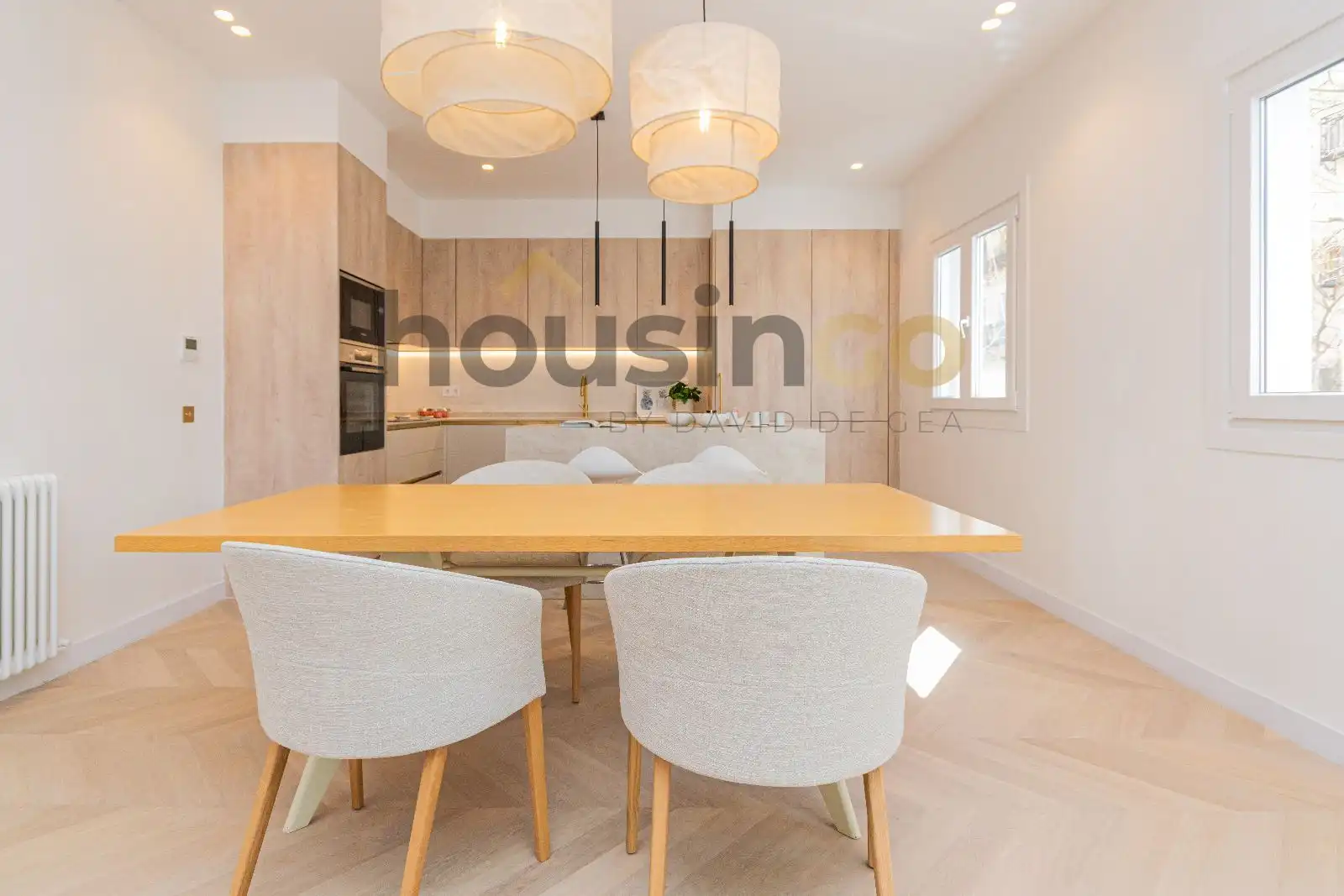 Dining room of Flat for sale in Madrid  with Air Conditioner, Heating and Parquet flooring