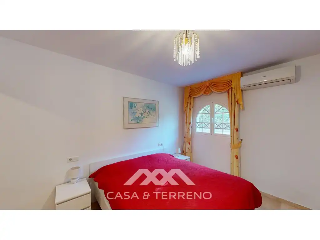 Habitación de Casa o chalet en venta en Algarrobo con Aire acondicionado, Jardín privado y Terraza