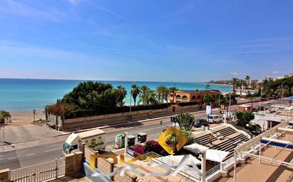 Vista exterior de Apartament en venda en Benicasim / Benicàssim amb Terrassa