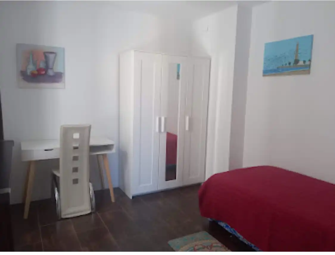 Habitación de Piso de alquiler en Las Palmas de Gran Canaria con Amueblado, Horno y Lavadora