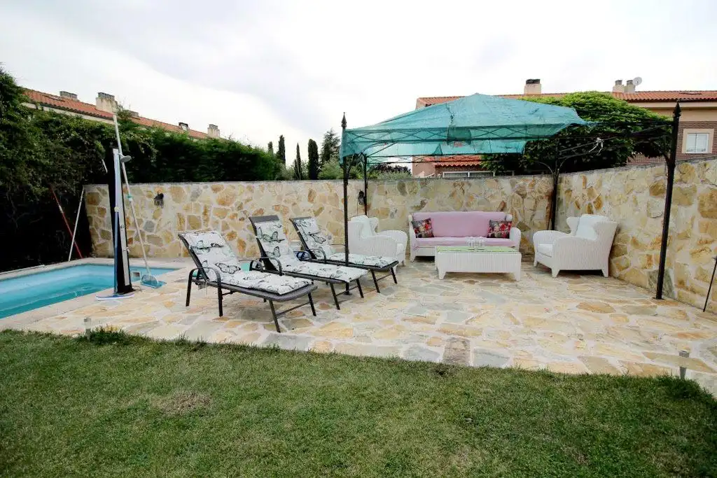 Terraza de Casa o chalet en venta en Alovera con Aire acondicionado, Calefacción y Piscina comunitaria