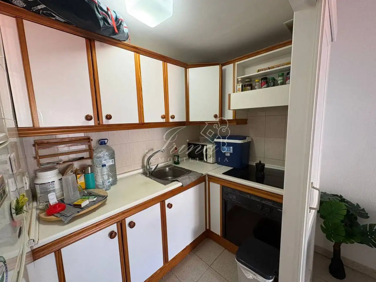 Cocina de Piso en venta en Breña Baja con Balcón y Piscina comunitaria