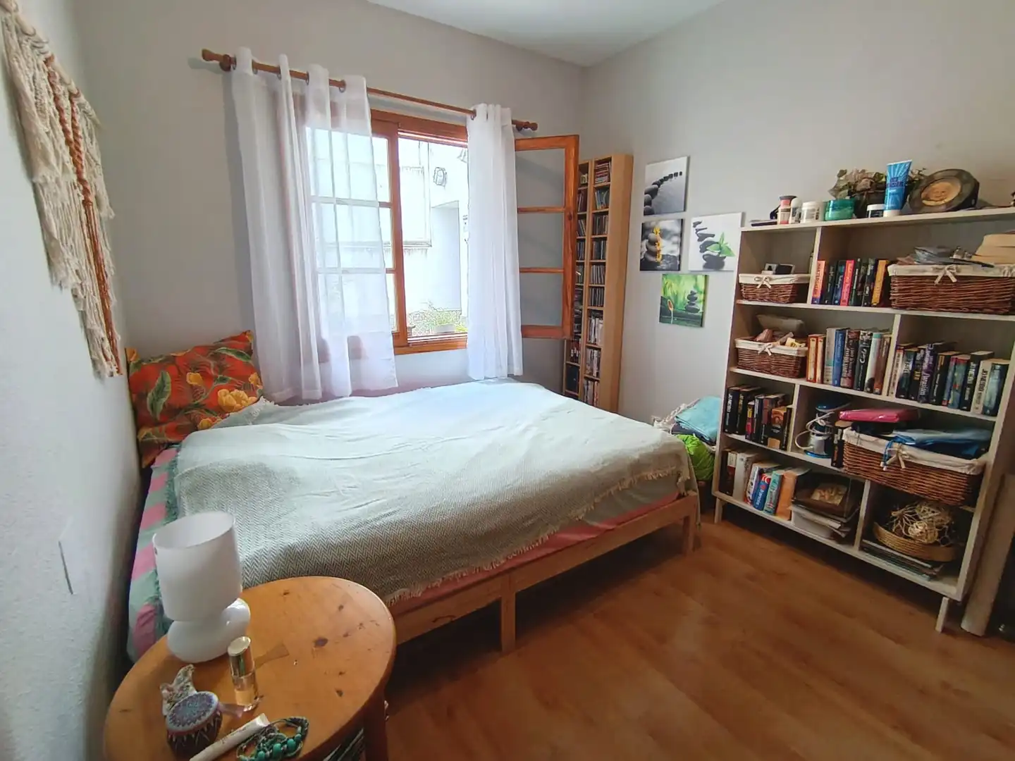 Habitación de Casa adosada en venta en Alhaurín de la Torre con Terraza, Balcón y Alarma
