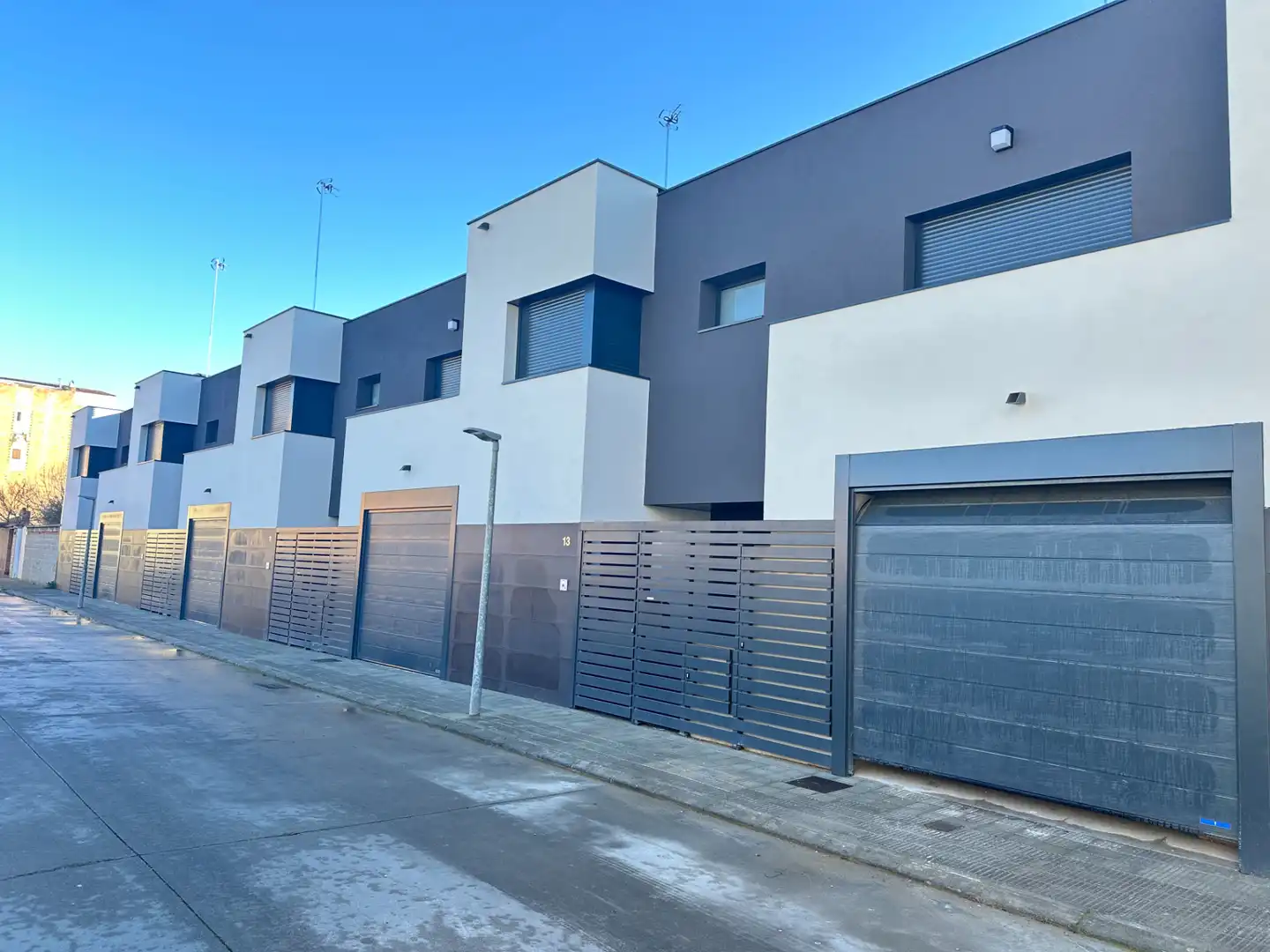 Exterior view of Detached homes for sale in Balaguer  with Air Conditioner, Heating and Private garden