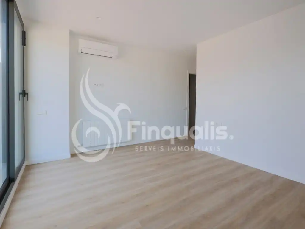 Sala de estar de Piso en venta en Santa Eulàlia de Ronçana con Aire acondicionado