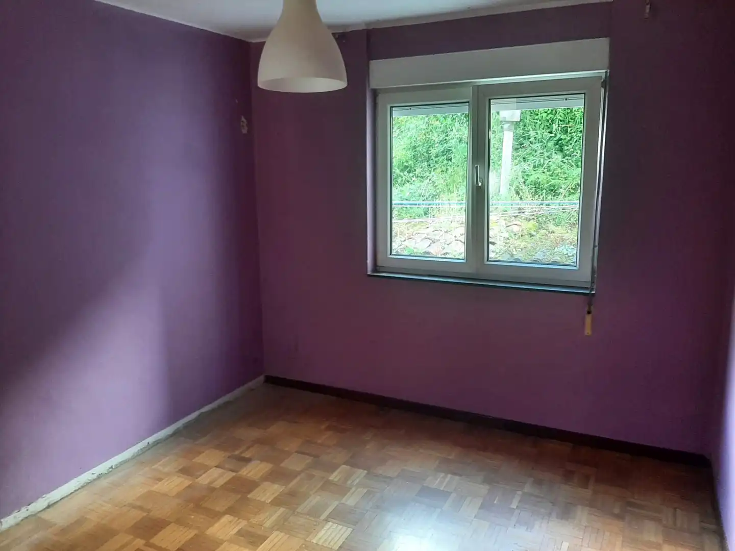 Habitación de Piso en venta en Lena con Parquet, Trastero y Lavadora