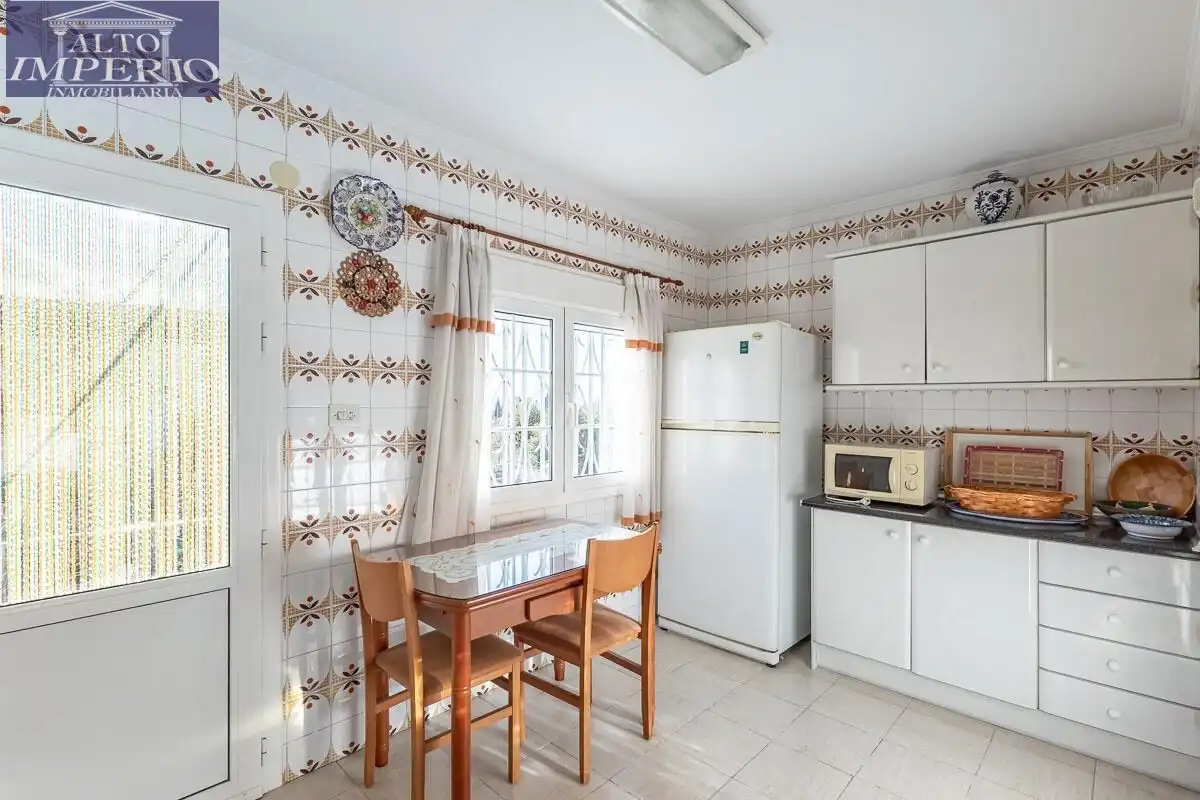 Maison avec jardin à vendre à Barrio de la Vega, imagen 7