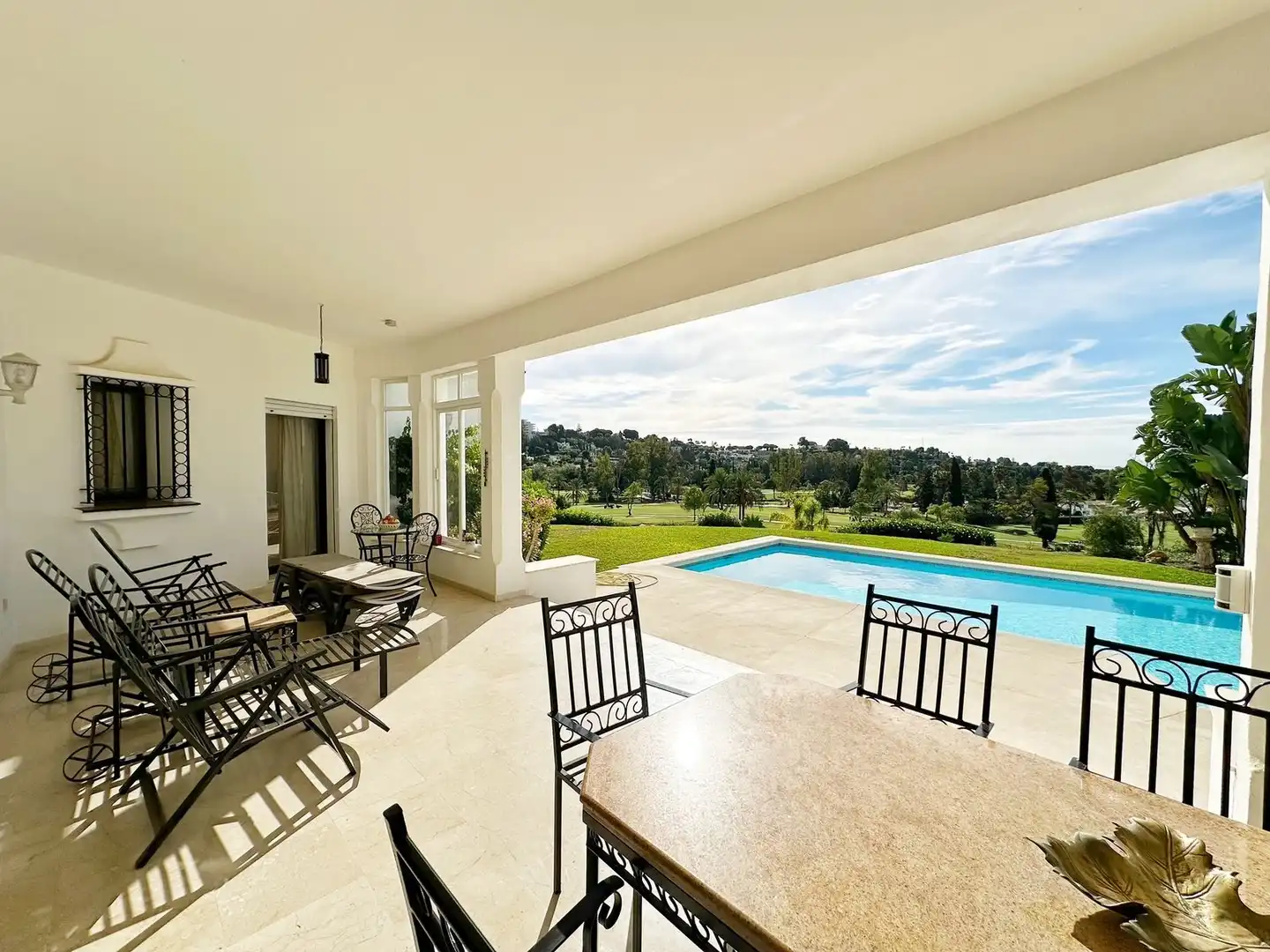 Terrassa de Casa o xalet en venda en Vélez-Málaga amb Aire condicionat, Jardí privat i Terrassa