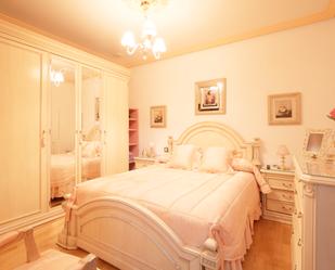 Bedroom of Planta baja for sale in  Madrid Capital