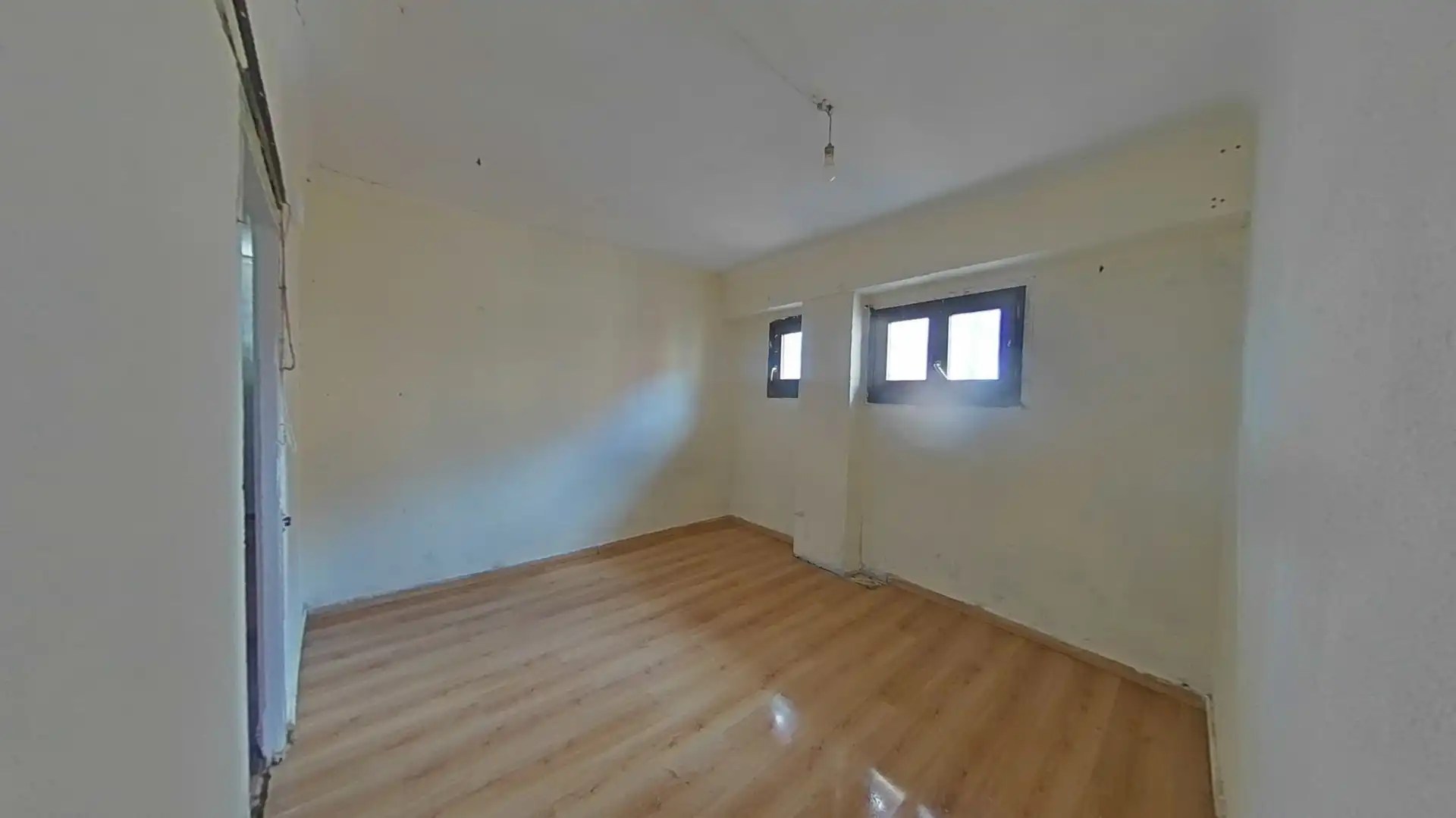 Schlafzimmer von Wohnung zum Verkauf in Huesca