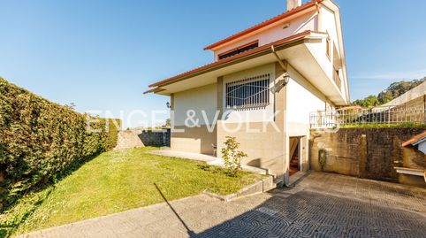 Foto 2 de Casa o chalet en venta en Bembrive, Vigo