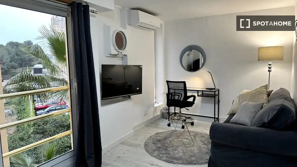 Flat for rent in Vallpineda - Santa Bàrbara