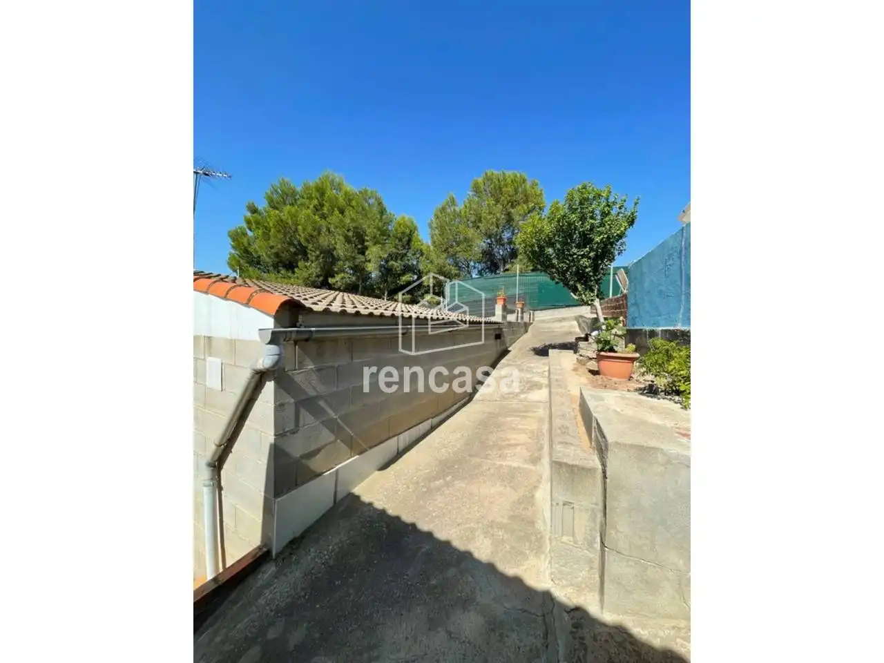 Vista exterior de Casa o chalet en venta en Torres de Segre con Jardín privado, Terraza y Piscina