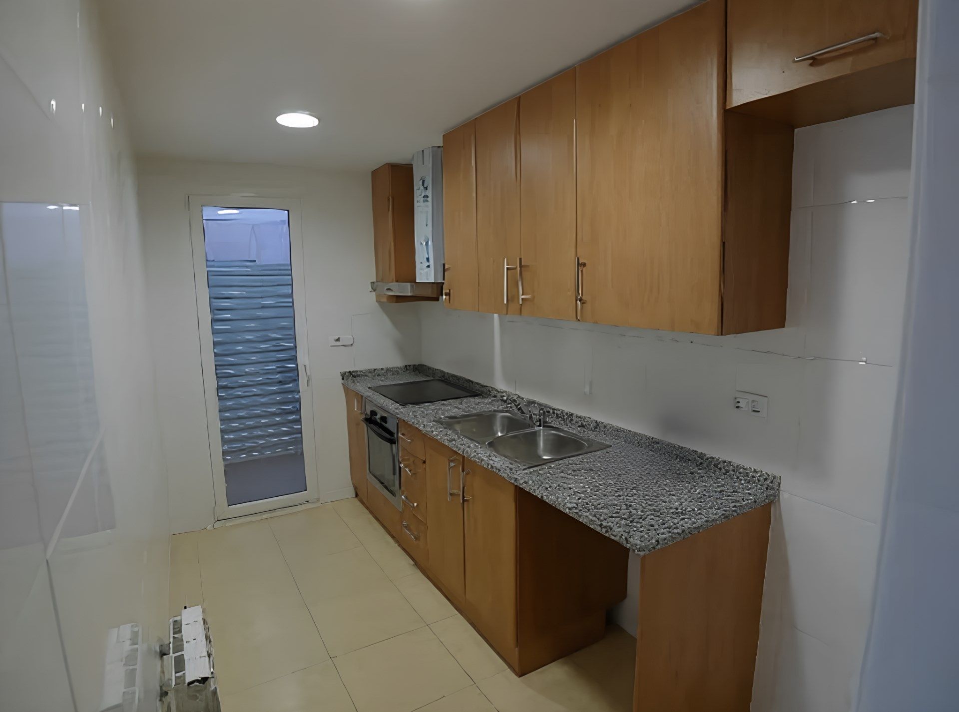 Cuina de Pis en venda en Figueres amb Calefacció i Terrassa