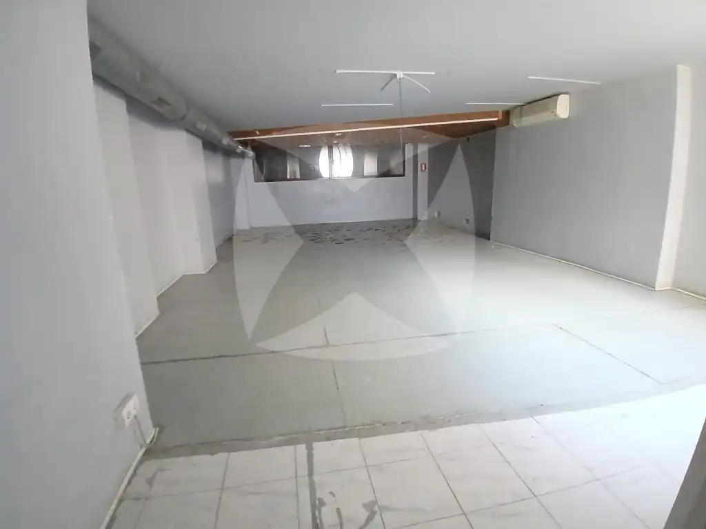 Gewerbefläche zur Miete in Calle Antonio Montero Moreno, imagen 9