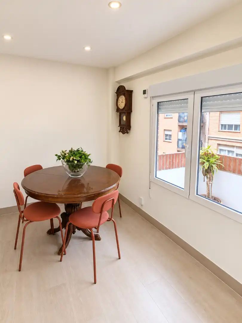 Esszimmer von Wohnung zur Miete in Valencia mit Klimaanlage, Terrasse und Möbliert