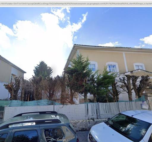 Casa-chalet en Venta en Calle EL NOGAL en Cogollos