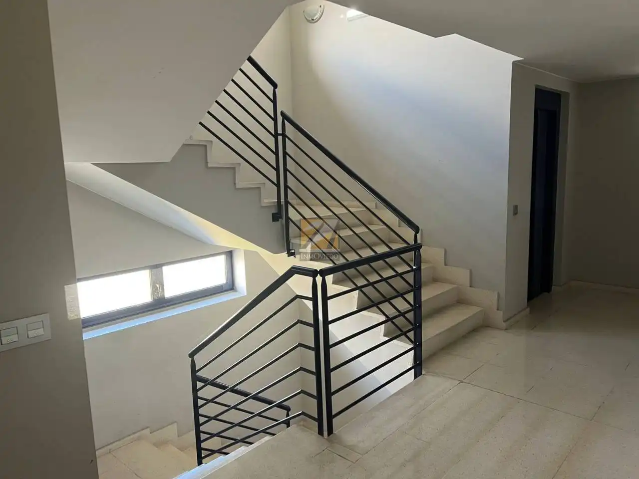 Wohnung zum Verkauf in Gijón  mit Heizung, Abstellraum und Möbliert