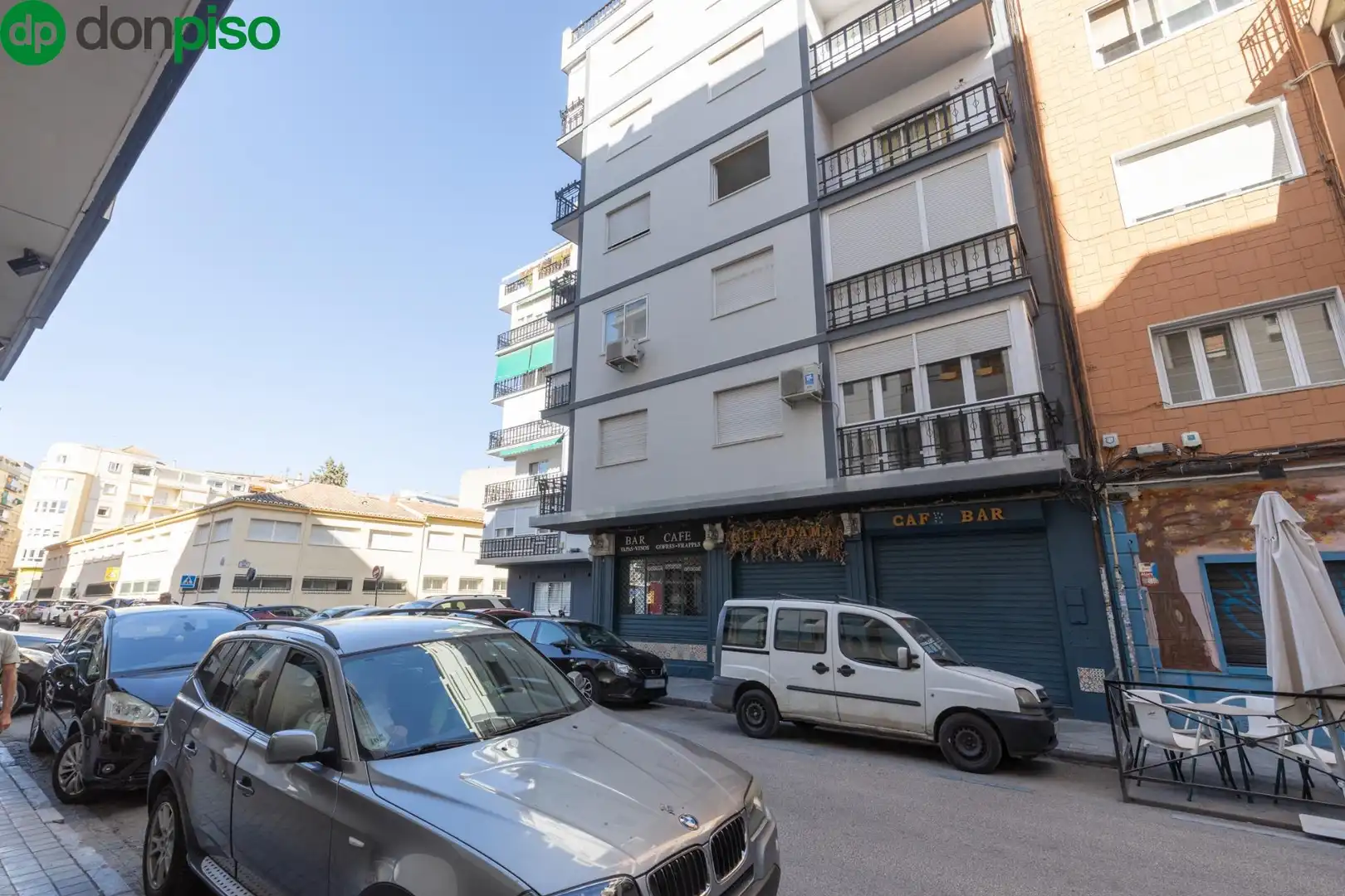 Exterior view of Flat for sale in Granada  with Furnished