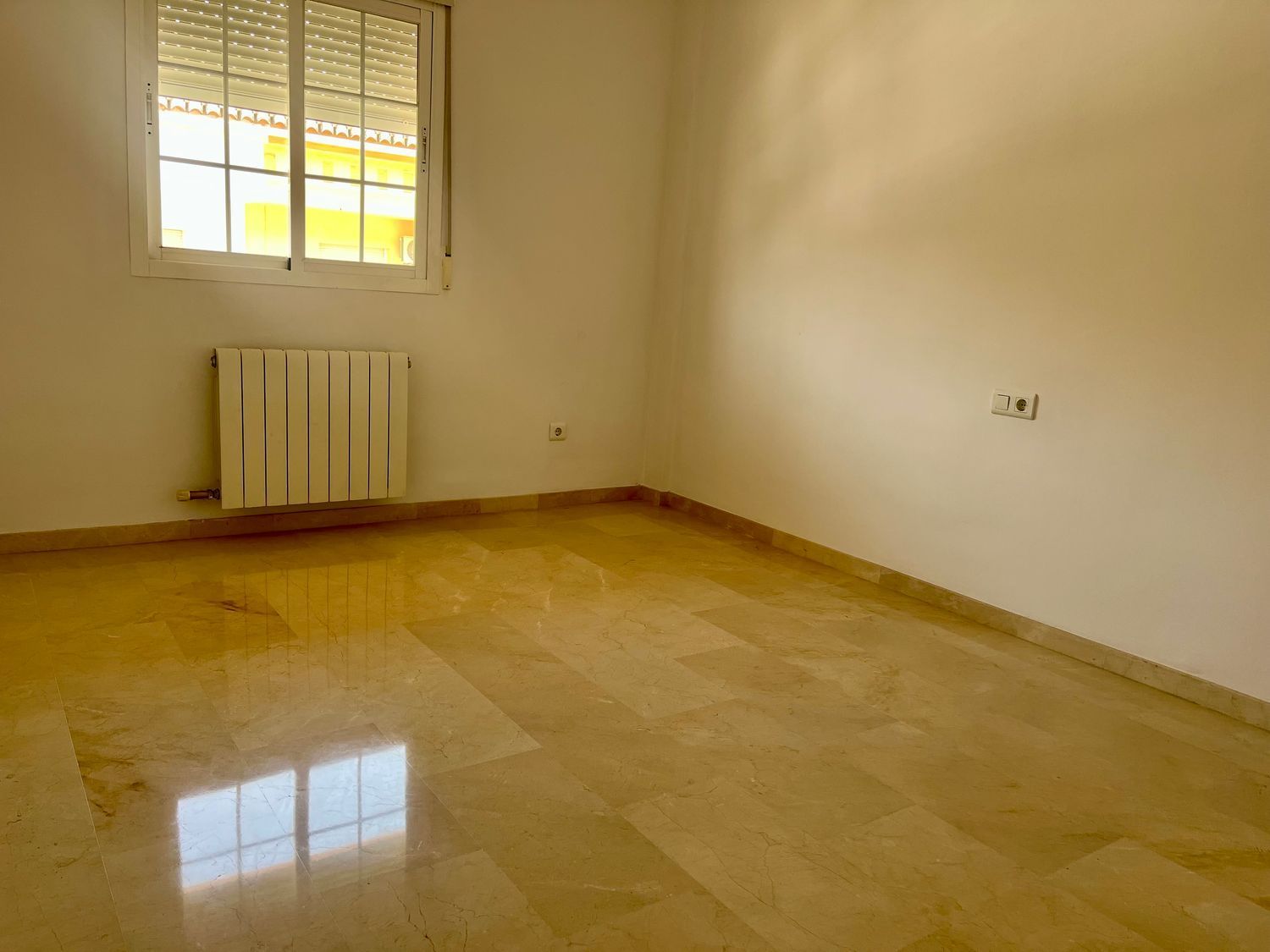 Dormitori de Casa o xalet en venda en Churriana de la Vega