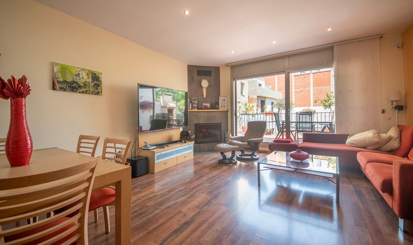 Single-family semi-detached for sale in Carrer de la Beneficència, Les Clotes