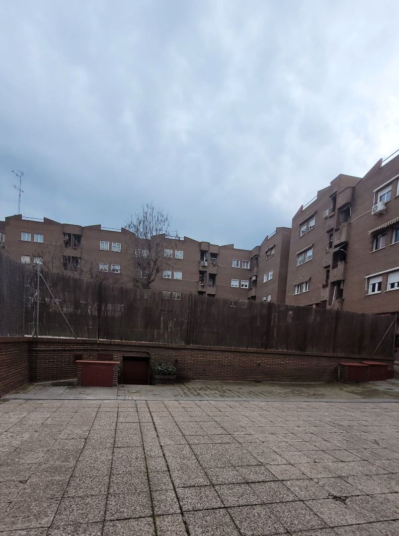 Piso en venta en Calle Huerta de Villaverde, 15, Villaverde Alto, Villaverde