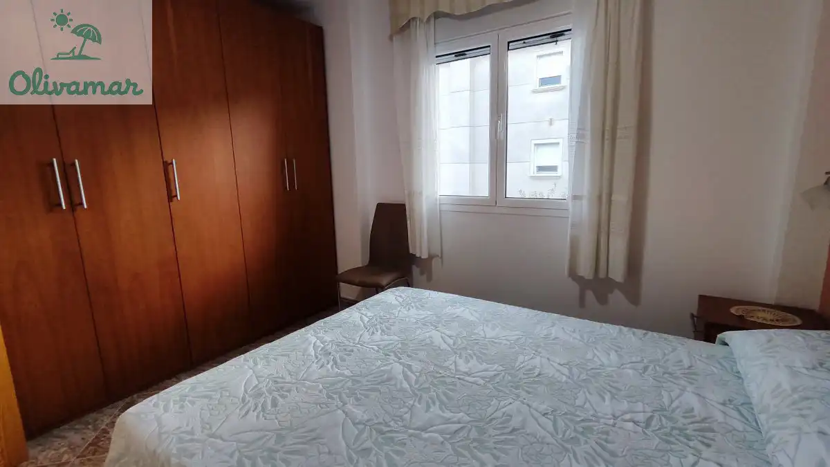Dormitori de Casa o xalet en venda en Oliva amb Moblat