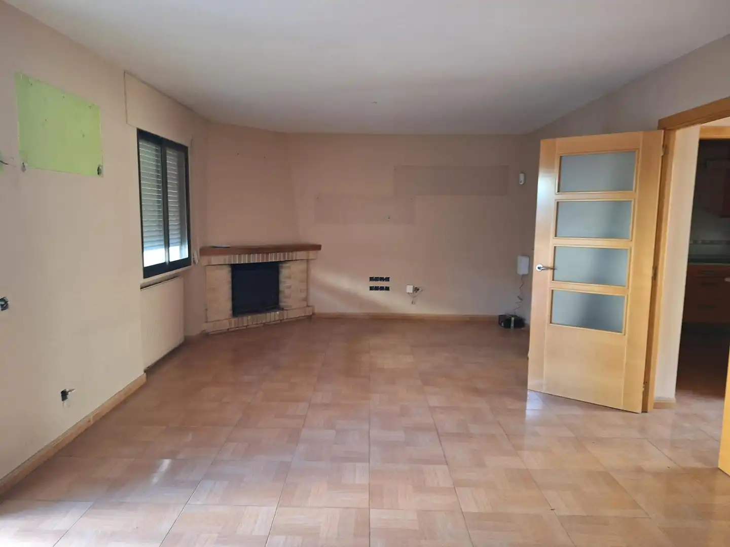 Terraced house with terrace for sale in Calle de Santillana del Mar 20, imagen 5