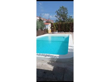 Chalet con piscina en venta en Oeste