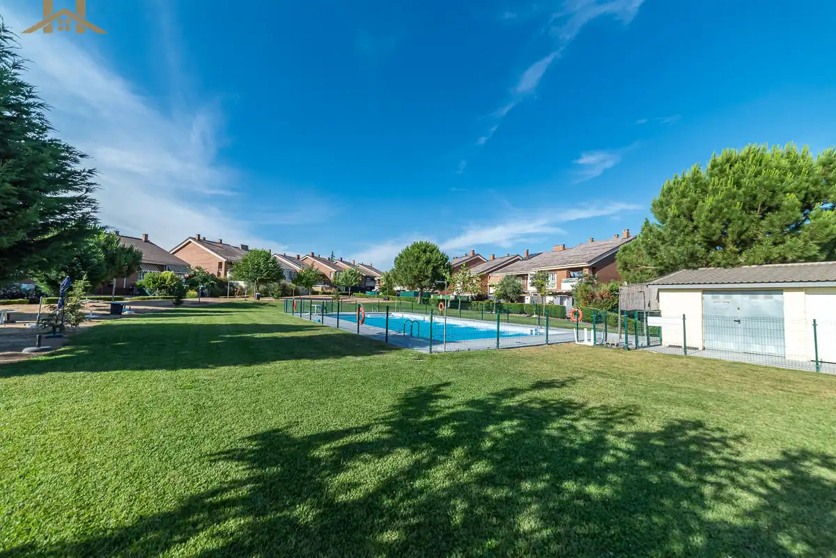 Swimming pool of Flat for sale in Illescas  with Air Conditioner, Heating and Terrace