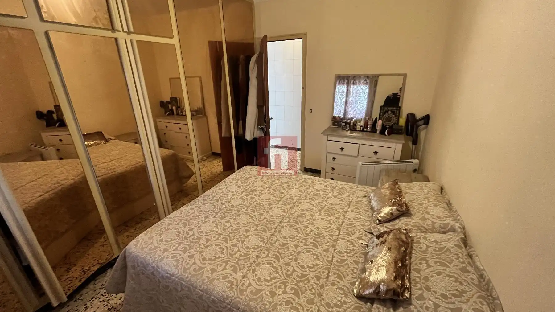 Dormitori de Casa adosada en venda en Vilafranca del Penedès amb Aire condicionat, Calefacció i Terrassa