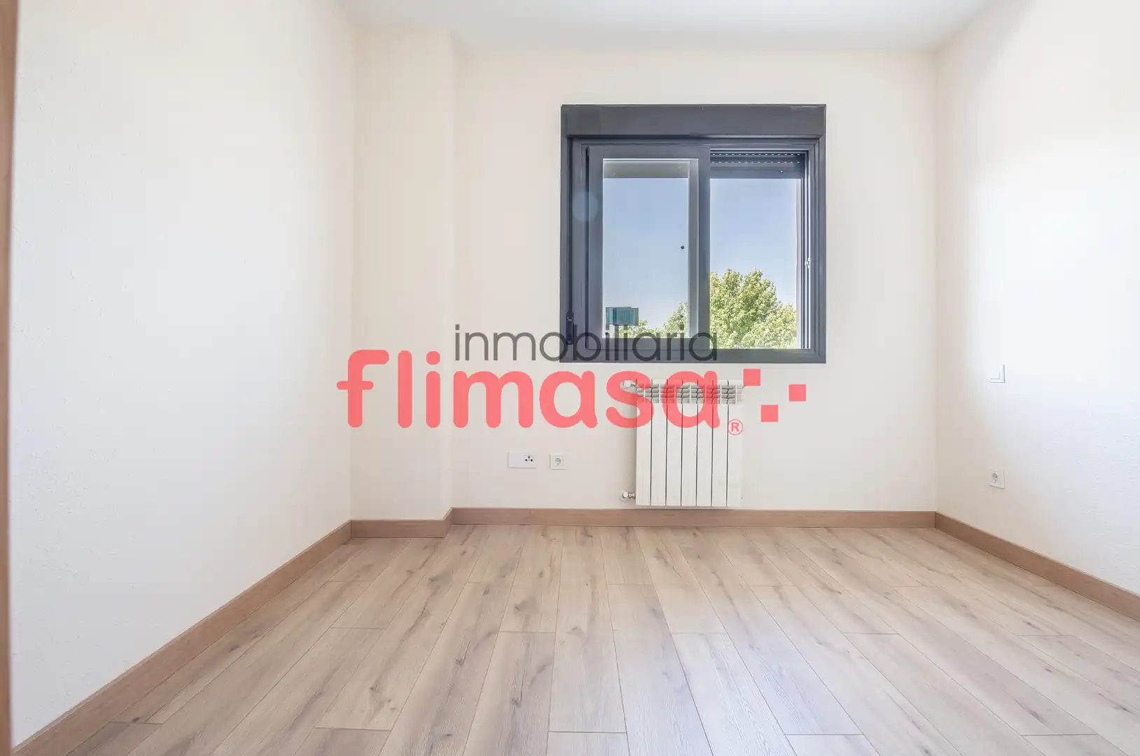 Bedroom of Flat for sale in Villaviciosa de Odón  with Heating, Terrace and Storage room
