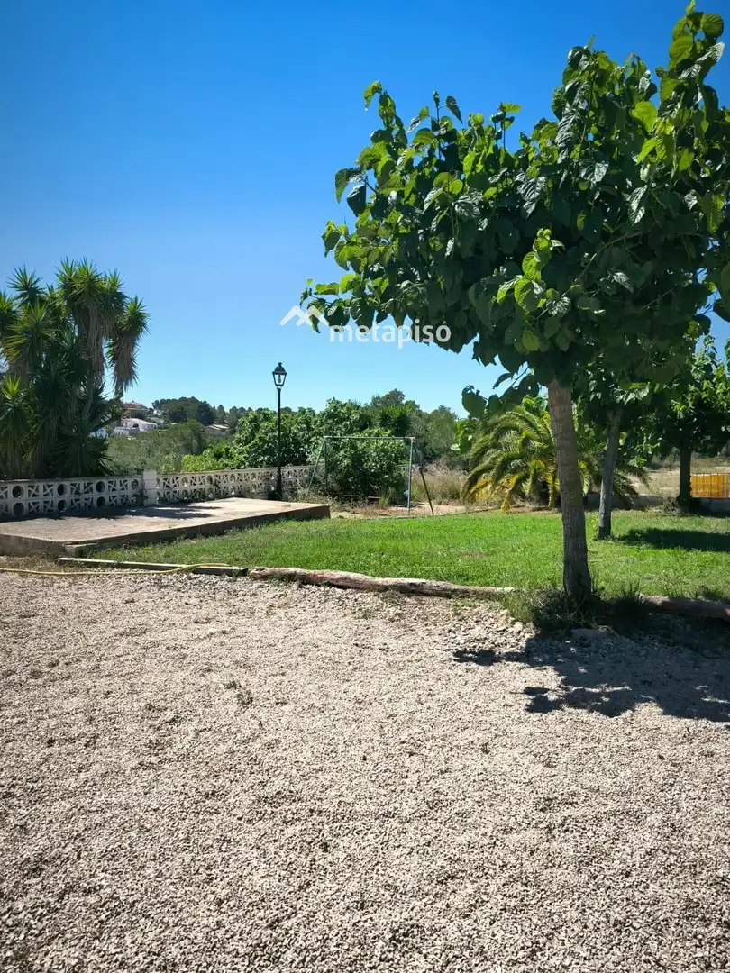 Houses for sale in El Vendrell  with Terrace, Storage room and Furnished