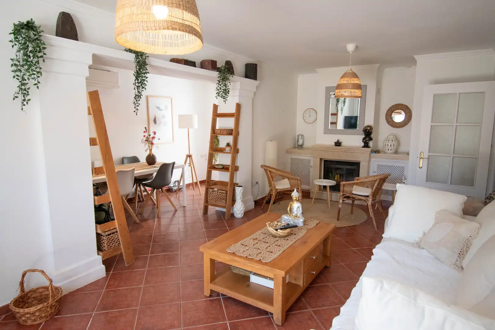 Sala d'estar de Casa o xalet en venda en Chiclana de la Frontera