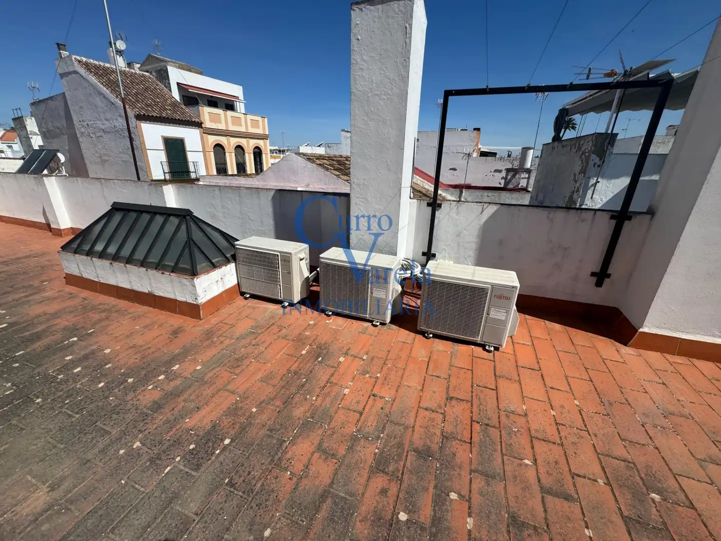 Terrace of Houses for sale in Dos Hermanas  with Air Conditioner, Heating and Storage room