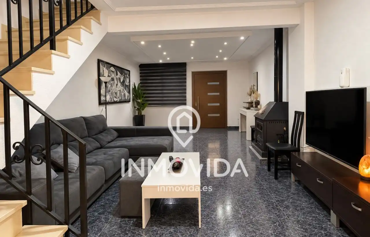 Casa amb balcó en venda a Carrer Sant Josep, imagen 10