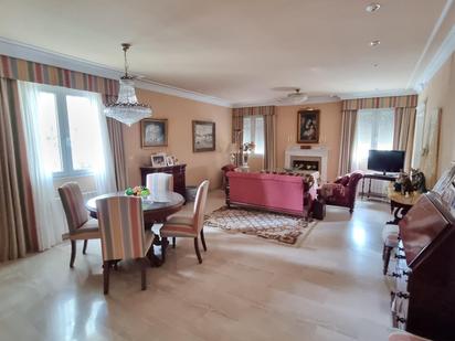 Living room of House or chalet for sale in  Córdoba Capital  with Private garden and Swimming Pool