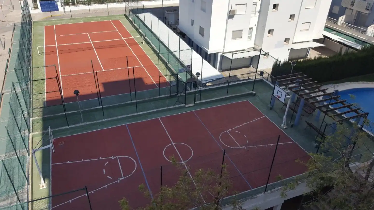 Aparcament de Àtic en venda en Gandia amb Aire condicionat, Calefacció i Jardí privat