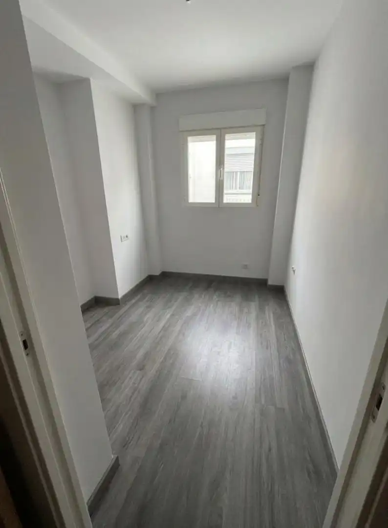 Bedroom of Flat for sale in Zaragoza  with Heating