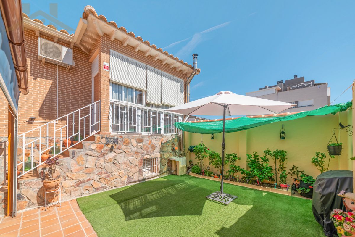 Jardí de Casa o xalet en venda en Ciempozuelos amb Jardí privat i Traster