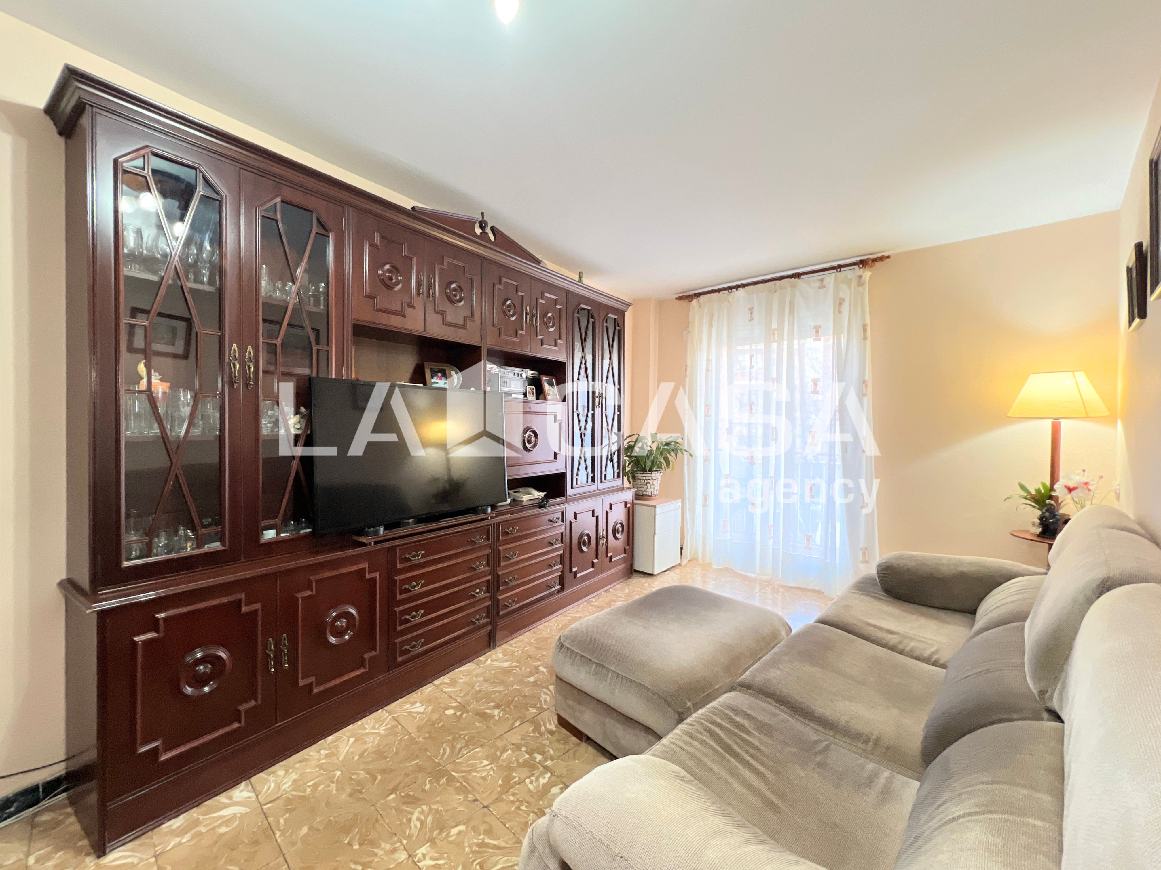 Sala d'estar de Pis en venda en  Barcelona Capital amb Balcó