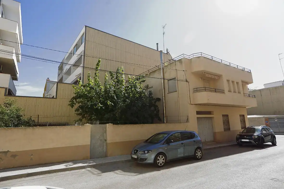 Vista exterior de Casa adosada en venda en Alcanar