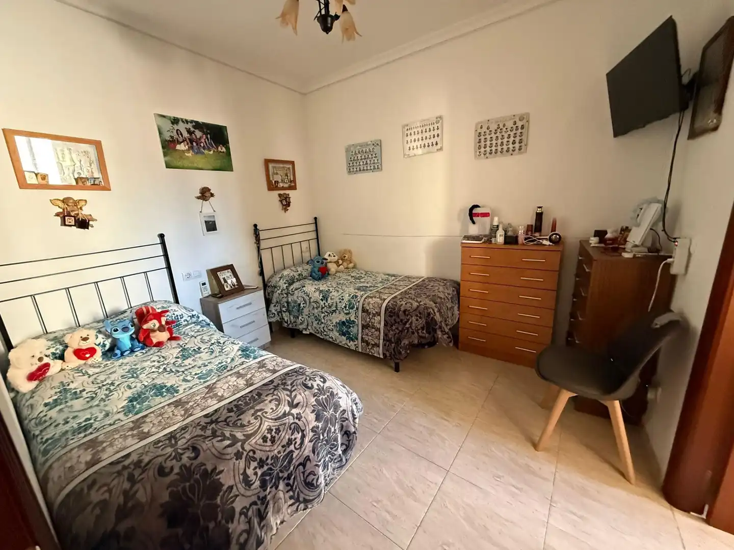 Habitación de Casa o chalet en venta en Cuevas de San Marcos con Aire acondicionado, Terraza y Amueblado